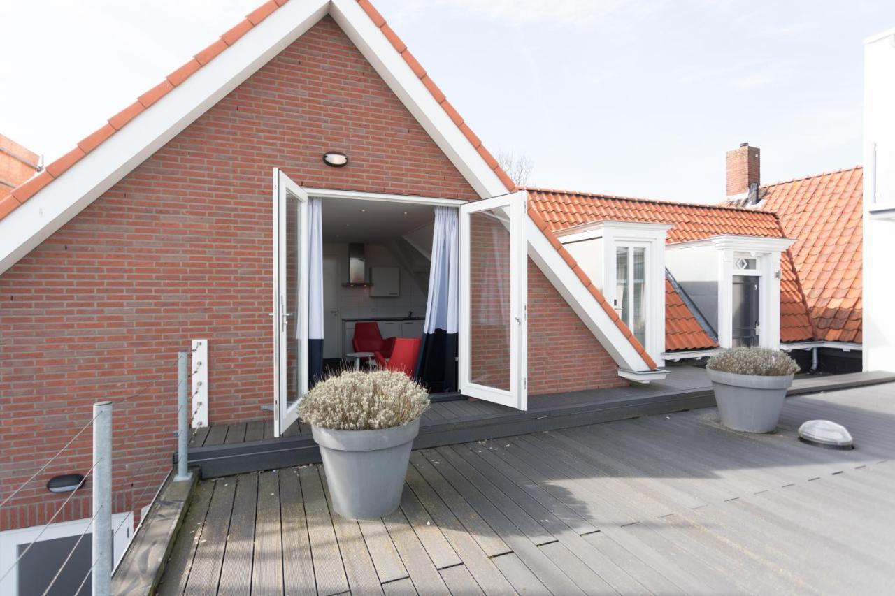 Hello Zeeland - Appartement Markt 5 En 5A Domburg Bagian luar foto